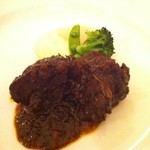 トルナヴェント - 【2015年4月】和牛ホホ肉の“ブラッサート・アル・バローロ”