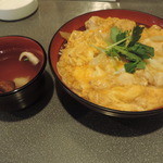 酉昇 - 親子丼とお吸い物