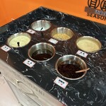 七味麻辣湯 - 無料調味料