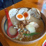田所商店 - 料理写真:北海道味噌炙りチャーシュー麺 ¥1441
+味噌漬け煮玉子 ¥154