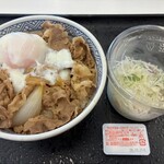 吉野家  - DQウォーク並(ミニサラダ)\932+半熟玉子\118