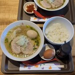 塩ラーメン あす流 - 
