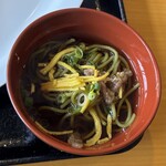 グリーンリッチホテル - 料理写真:茶そば、錦糸卵、牛肉を合わせた山口名物の「瓦そば」
