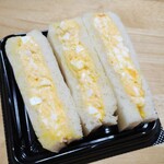 ヤオコー - 料理写真:これが!タマゴサンド298円(税別)