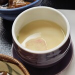 ホテル三右ェ門 - 海老の茶碗蒸し