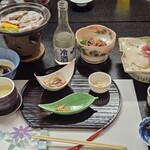 ホテル三右ェ門 - 料理写真:夕食
