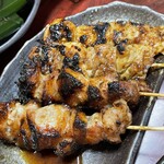 もつ焼き とん将 - アブラたれシロたれ