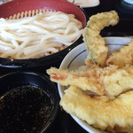 丸亀製麺 - 天丼とざるうどん 〆て780円