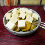 ロックフィッシュ - 2015.04_4小茄子の漬け物とチーズ。