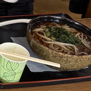 岩洞湖レストハウス_0