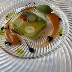 レストラン ヴァリエ - 野菜のテリーヌ。パセリのアイスクリームが美味しい