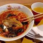 太陽のトマト麺 withチーズ - 料理写真:太陽のラーメン
