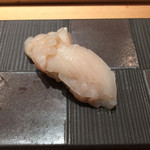 伊勢鮨 - ホタテ