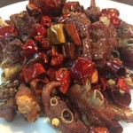 老四川　新天地店 - アヒル手羽先ピリ辛炒め1180円