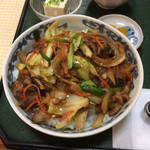 ちるちるみちる - スタミナ丼定食670円
            ボリューム★★★
            味★★★
            旨し‼️
            