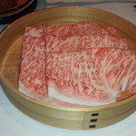 瀬里奈 - 　２０１５年１月にいただいた北海道産の特撰牛しゃぶしゃぶ肉のA5サーロインです。