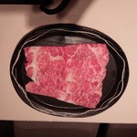 瀬里奈 - 　石焼しゃぶ用の茨城県産の特撰牛A5サーロインです。