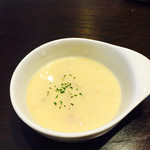 パスタ ヴィータ - Bランチのスープ