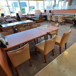デニーズ - 店内