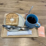 LIGHT UP COFFEE 三鷹店