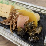 おにぎりの桃太郎 - 