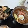 石臼挽き生そば 炭火焼肉丼 さくら