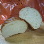 ベーカリー 南 - 「ミルクパン」