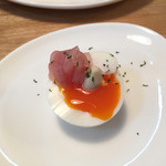 HELIX - 2015.4. ワンプレートランチ（\1080）の前菜　コースに比べるとちょっとさみしい・・・（＾＾；