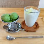 LIAISON Coffee Roasters - 京都宇治抹茶無添加アイスとメロンシェイク