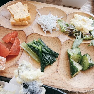 美味物問屋 うれしたのし屋_1