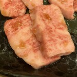 焼肉屋大平門 - カルビ