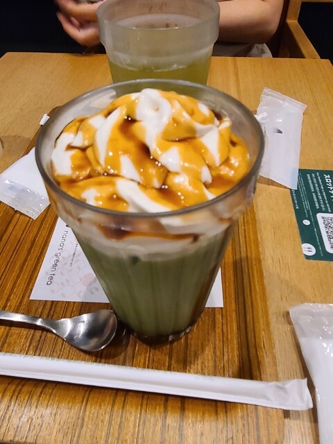 nana's green tea 新百合ヶ丘エルミロード店 （ナナズグリーンティー
