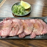 鉄板スタミナ 肉焼や - 