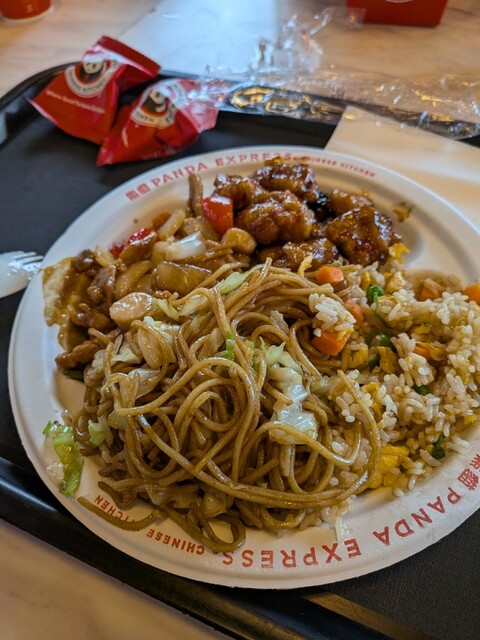 パンダエクスプレス 南町田グランベリーパーク店 （PANDA EXPRESS