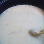 Nihon Ryouri Mikiya - はも鍋。濃厚な鱧骨スープと豆乳との絶妙なハモシャブ鍋(夏季)。