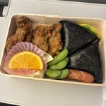 むすびむさし - 若鶏むすび
