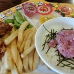 ガスト - キッズまぐろたたきごはんプレート599円