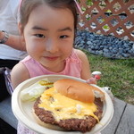 Laniakea by Centerplate - チーズバーガー