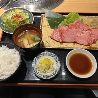 焼肉ひまわり - 料理写真: