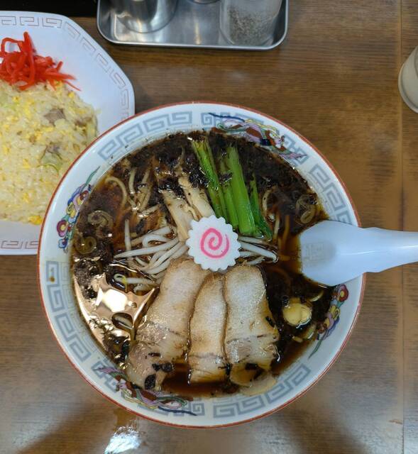 ホームラン軒 （ほーむらんけん） - さぎの宮/ラーメン | 食べログ