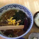 ギョーザ・ラーメン　華 - 醤油ラーメン　半ライスセット