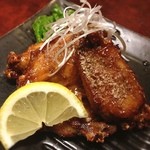 本家 しゃもじ屋 - 安定の手羽唐( ^ω^ )❤️