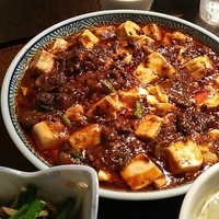 月居 赤坂 - 和牛すじ肉麻婆豆腐