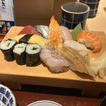 魚河岸 てっぺん寿司 - 