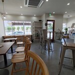 dress up coffee - お洒落な店内