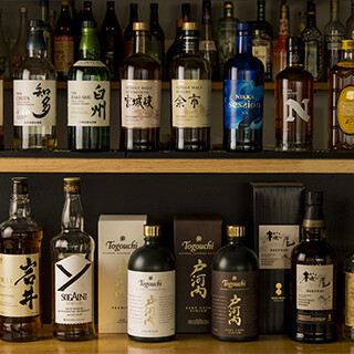 丰富的酒类和烈酒，满足你口味的特制鸡尾酒