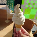 岩見沢サービスエリア（下り線） - 「北海道ソフトクリーム」③