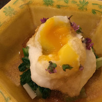 日本料理 晴山 - 2015/3 先付け・・・春野菜とホタテの山かけ 鶉の半熟卵乗せ