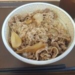 すき家 - 料理写真:牛丼つゆだく並盛り(税込480円)