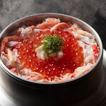 日本料理 からまつ - 蟹といくらの釜めし